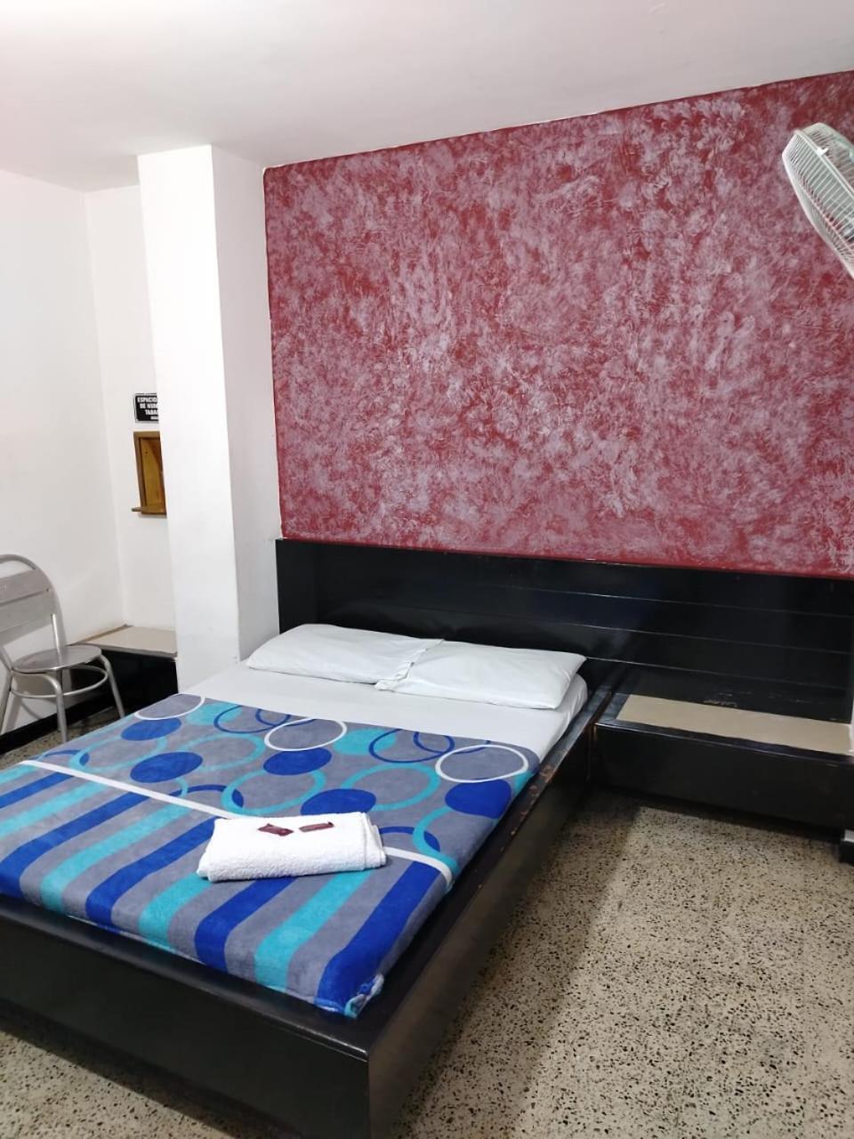 Hotel Country מדיין מראה חיצוני תמונה