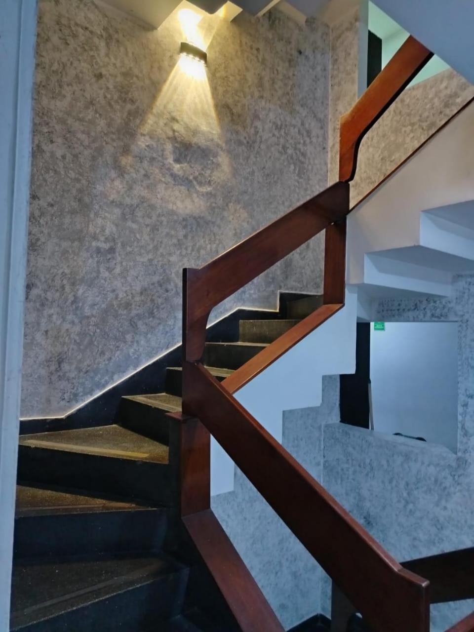 Hotel Country מדיין מראה חיצוני תמונה